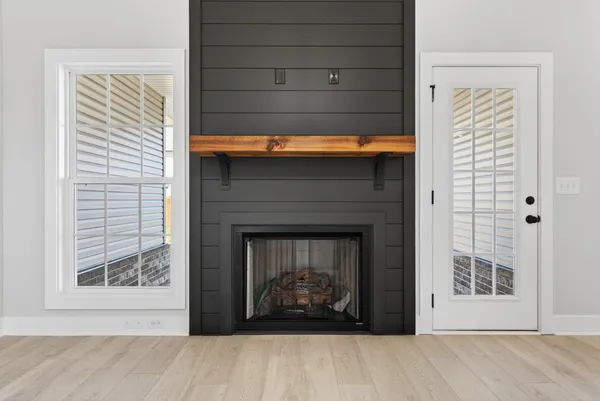 $424,900 | 622 Woodrush Drive, Clarksville, TN 37040