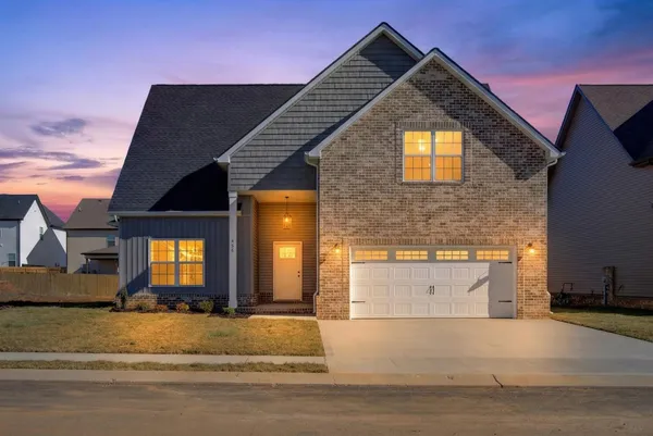 $424,900 | 622 Woodrush Drive, Clarksville, TN 37040