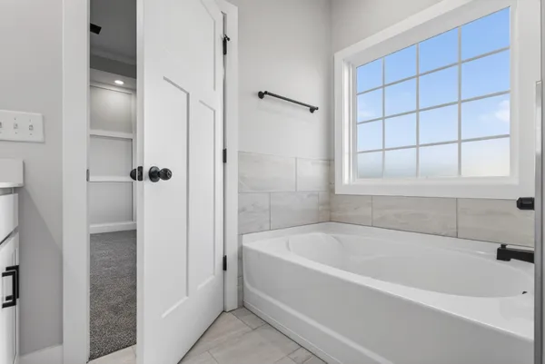 $424,900 | 622 Woodrush Drive, Clarksville, TN 37040