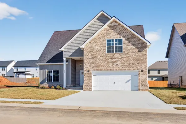 $424,900 | 622 Woodrush Drive, Clarksville, TN 37040