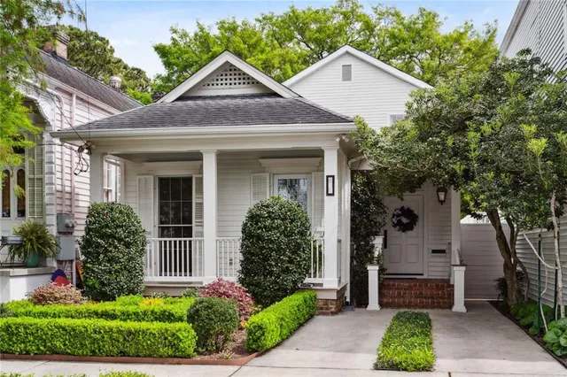 $1,250,000 | 819 Eleonore Street, New Orleans, LA 70115