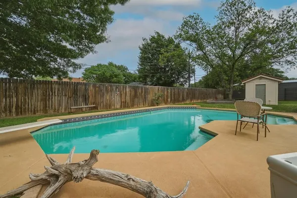 $369,900 | 2618 Woodlake Drive, Abilene, TX 79606