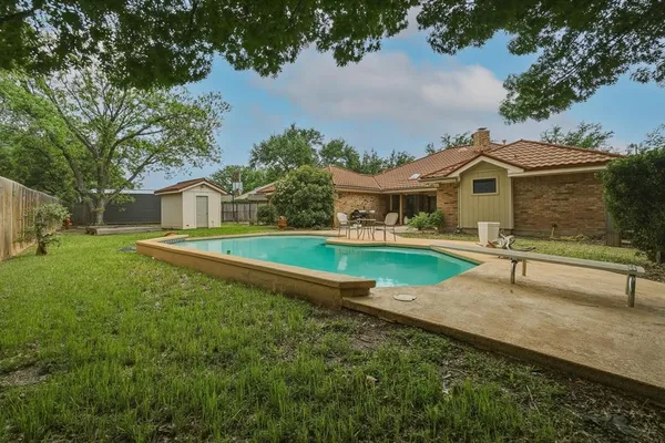 $369,900 | 2618 Woodlake Drive, Abilene, TX 79606