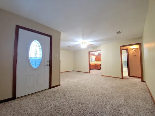 $1,275 | 1717 Hawthorne Street, La Marque, TX 77568