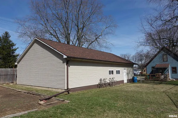 $69,000 | 440 Franklin Avenue, Galesburg, IL 61401