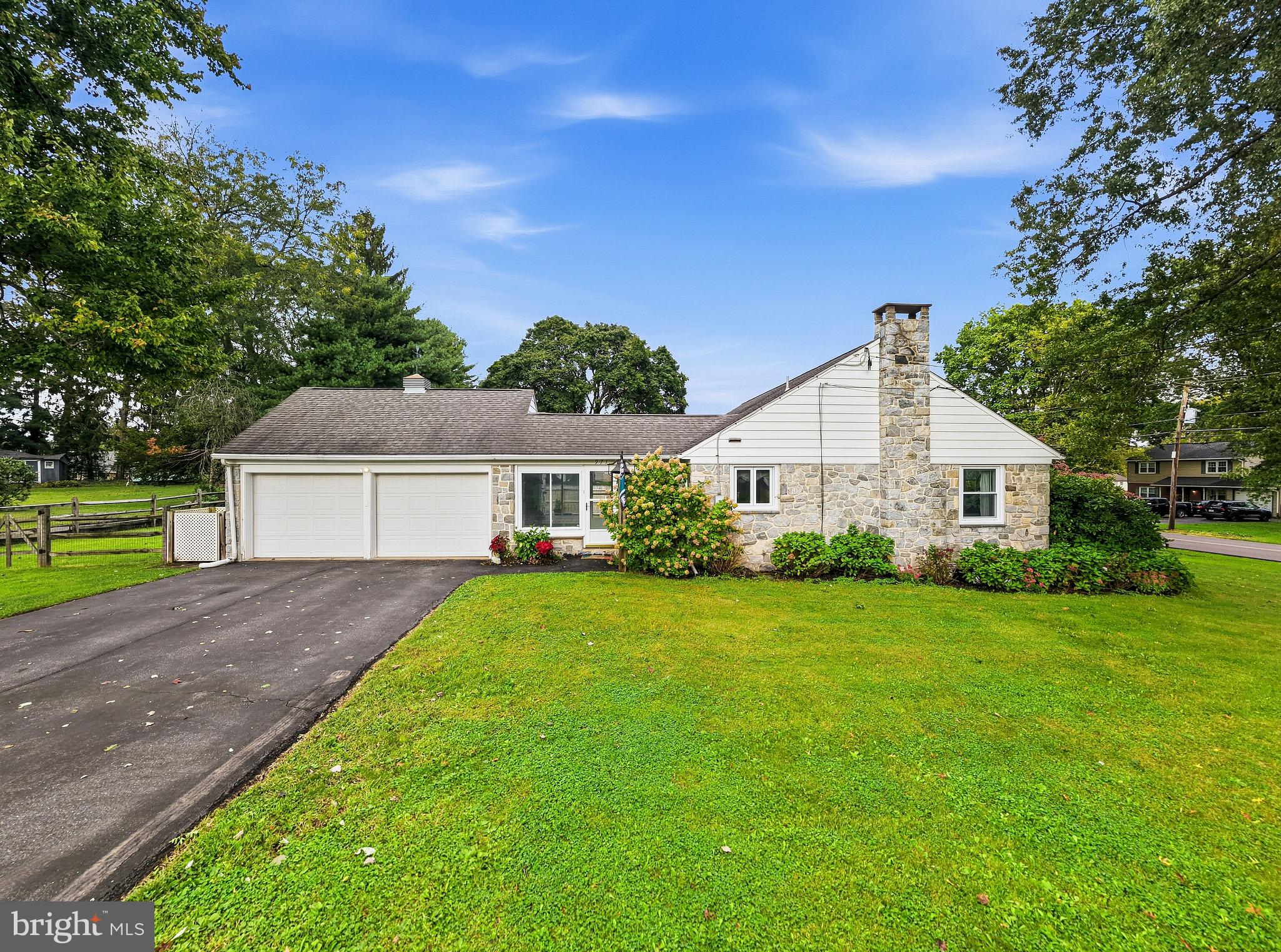 971 Keen Road Pottstown, PA 19465 - Photo 4 of 37 Gallery Image 4