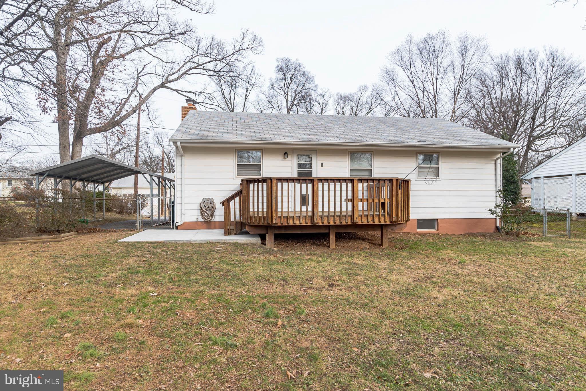 103 Rolling Road Gaithersburg, MD 20877 - Photo 23 of 28 Back yard & Deck View