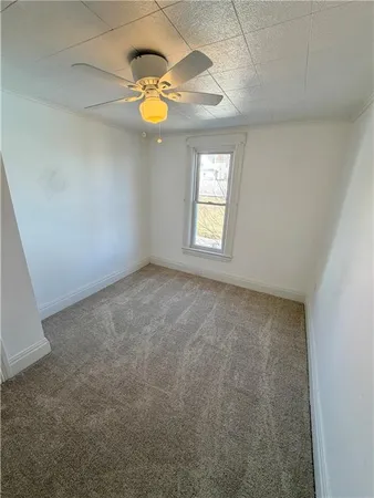 $1,150 | 433 New York Avenue, Unit REAR, Rochester, PA 15074