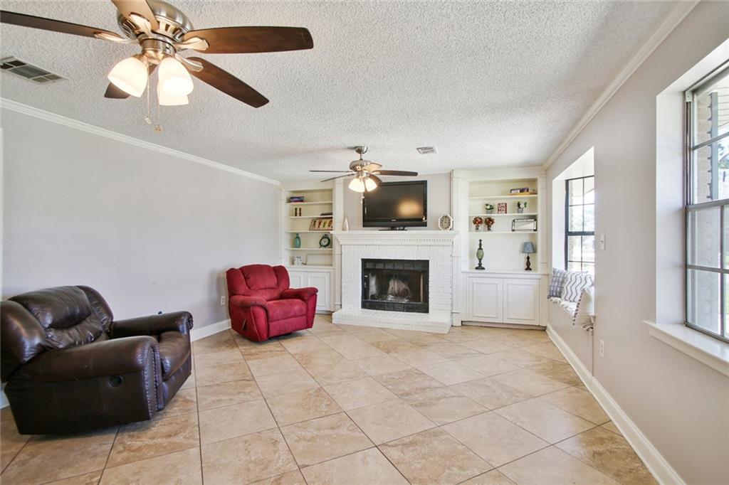 781 Deerfield Road Gretna, LA 70056 - Photo 4 of 15 Gallery Image 4