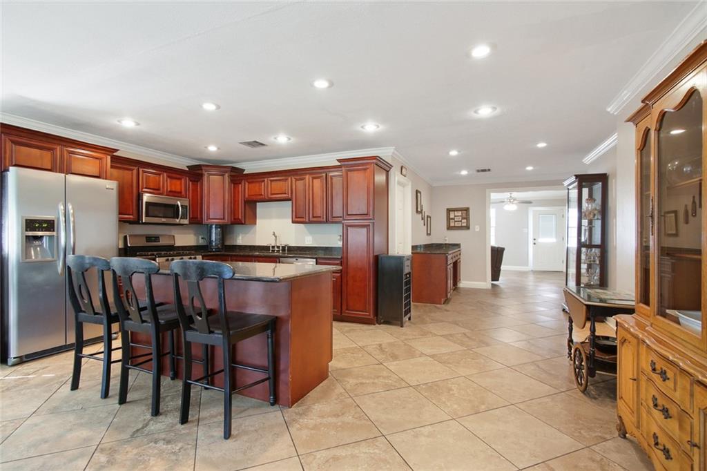 781 Deerfield Road Gretna, LA 70056 - Photo 7 of 15 Gallery Image 7
