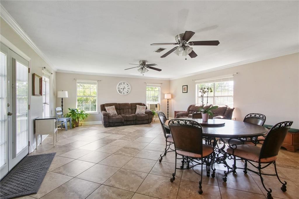 781 Deerfield Road Gretna, LA 70056 - Photo 8 of 15 Gallery Image 8