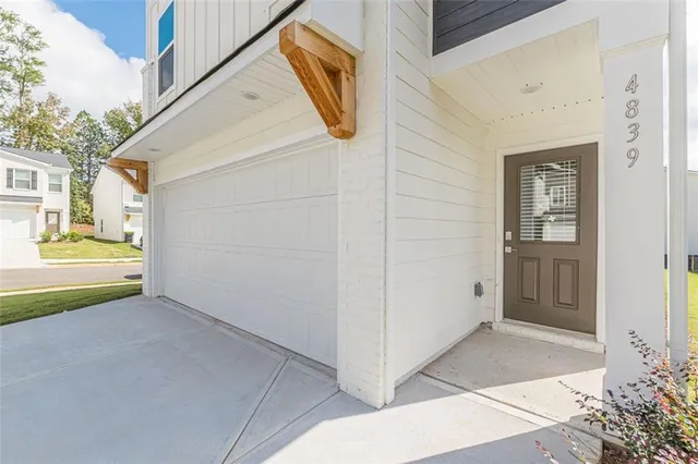 $2,300 | 4839 Station Lane, Atlanta, GA 30349