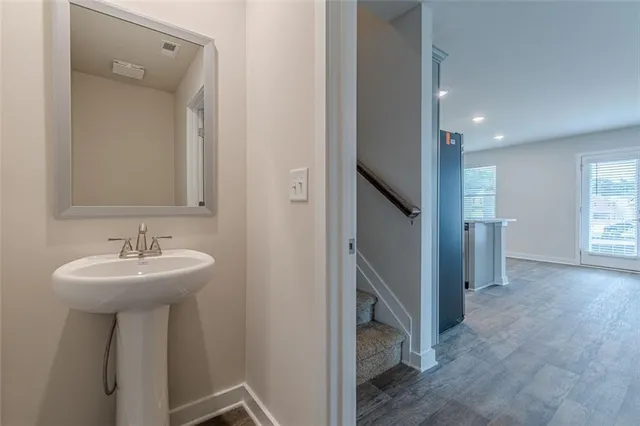 $2,300 | 4839 Station Lane, Atlanta, GA 30349