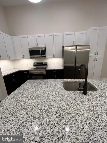 $1,945 | 624 Main Street, Unit 105, Royersford, PA 19468