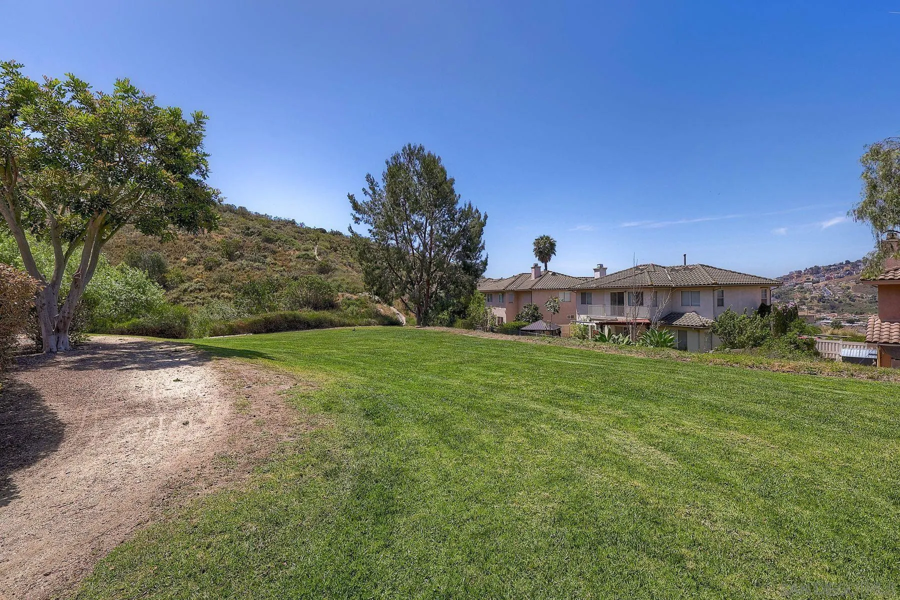 10160 Challenger Circle Spring Valley, CA 91978 - Photo 38 of 41 Gallery Image 38