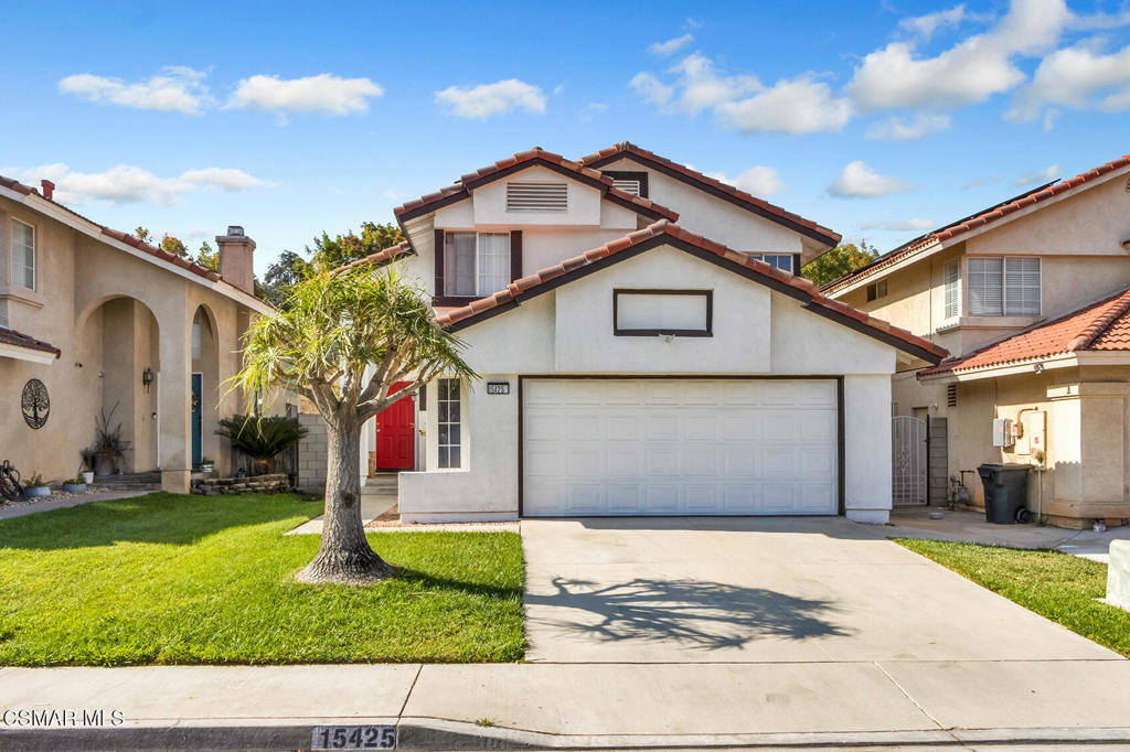 15425 Tobarra Road Fontana, CA 92337 - Photo 3 of 37