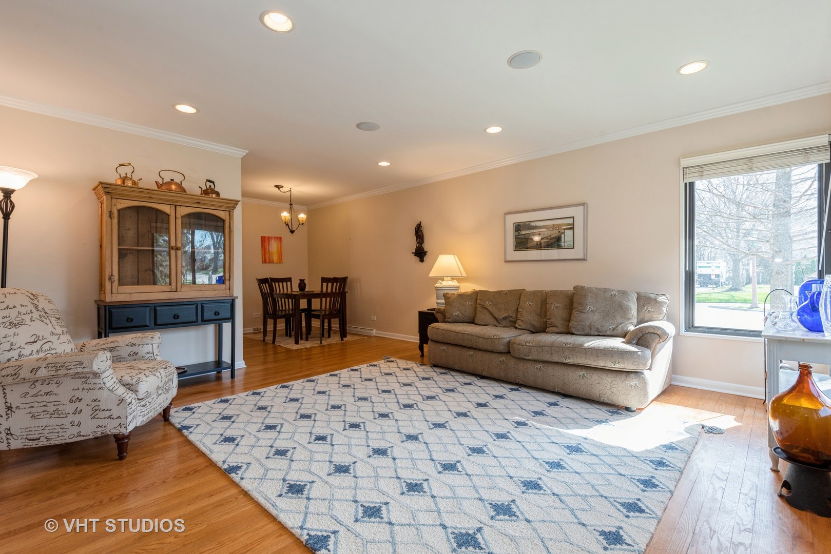 533.5 Ridge Road, Unit 12 Wilmette, IL 60091 - Photo 2 of 14
