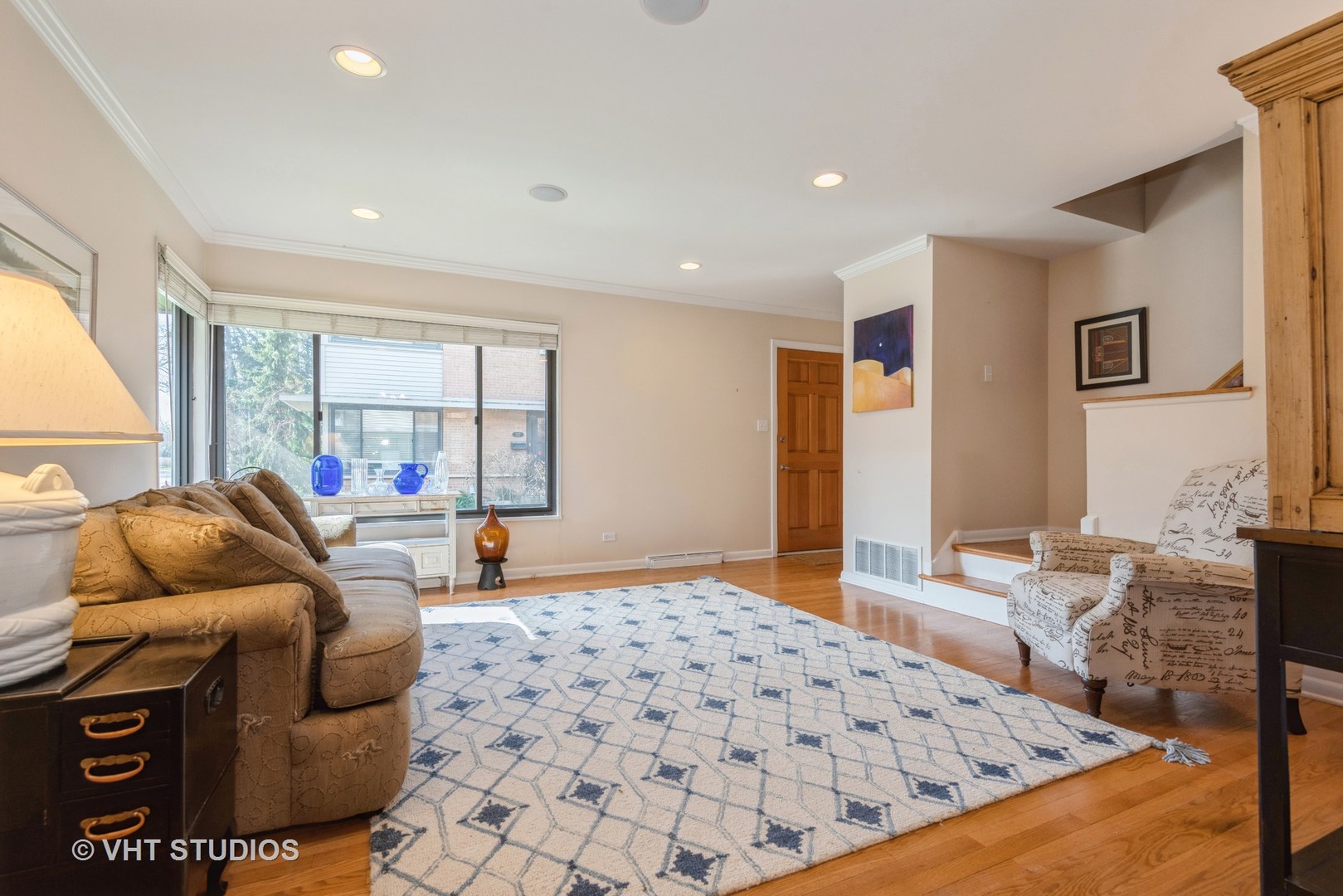 533.5 Ridge Road, Unit 12 Wilmette, IL 60091 - Photo 3 of 14