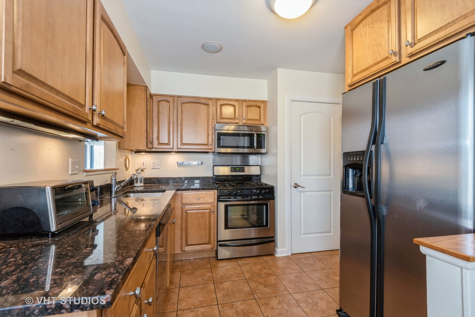 533.5 Ridge Road, Unit 12 Wilmette, IL 60091 - Photo 4 of 14
