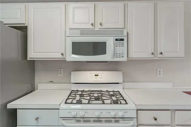 $475,000 | 3375 Pierce Arrow Circle, Suwanee, GA 30024