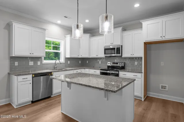 $459,900 | 1945 Cranes Creek Road, Cameron, NC 28326