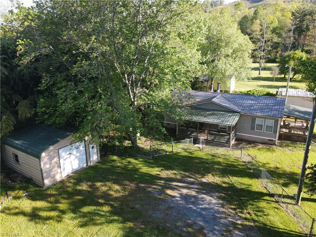 5704 Pine Swamp Road Sparta, NC 28675 - Photo 33 of 37 View from front