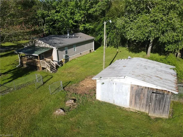 $393,000 | 5704 Pine Swamp Road, Sparta, NC 28675