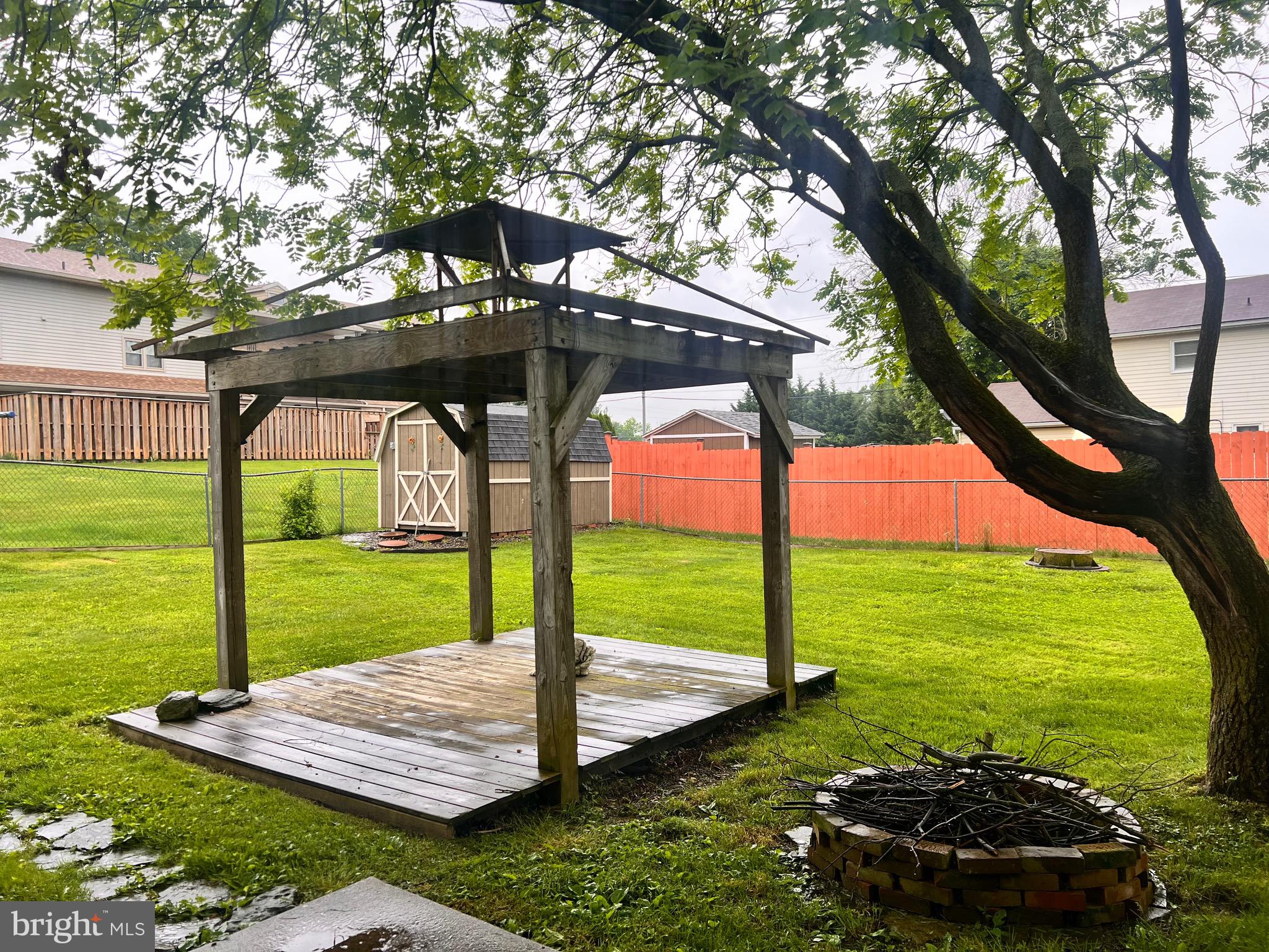 110 Miller Road Akron, PA 17501 - Photo 5 of 7 Backyard