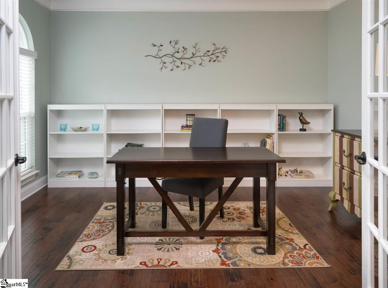 8 Drayton Hall Road Simpsonville, SC 29681 - Photo 4 of 36 Gallery Image 4
