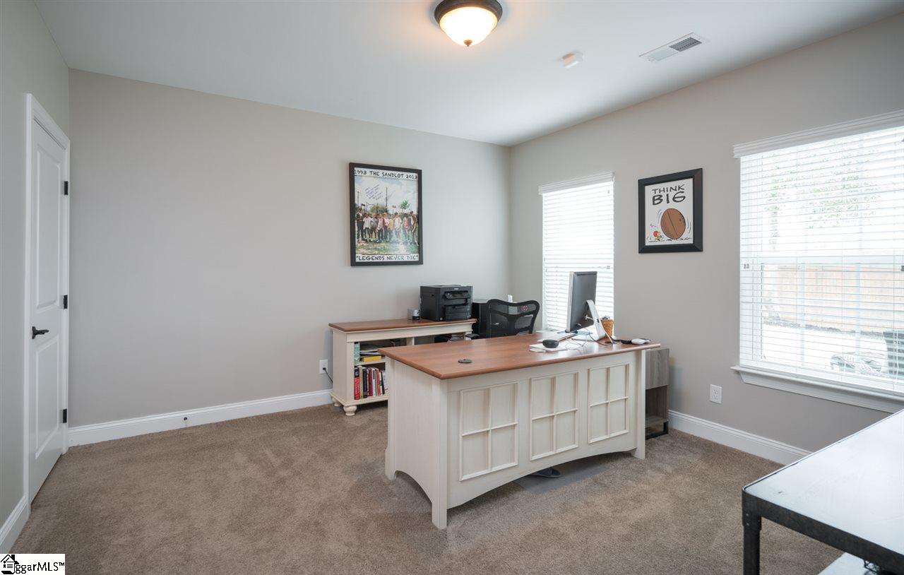 8 Drayton Hall Road Simpsonville, SC 29681 - Photo 31 of 36 Gallery Image 31