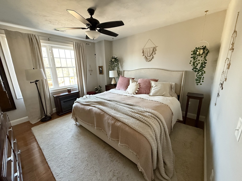 47 Eustis Street Worcester, MA 01606 - Photo 13 of 28