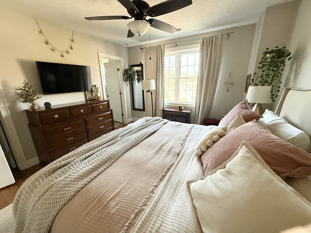 47 Eustis Street Worcester, MA 01606 - Photo 14 of 28