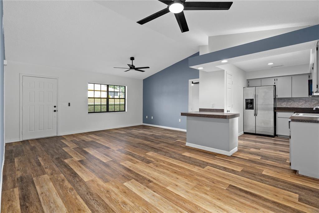 6030 Hugo Avenue Spring Hill, FL 34608 - Photo 10 of 34