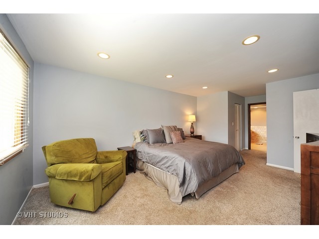 1800 Birch Road Northbrook, IL 60062 - Photo 8 of 15