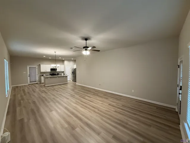 $2,495 | 39500 Ridgeland Drive, Gonzales, LA 70737