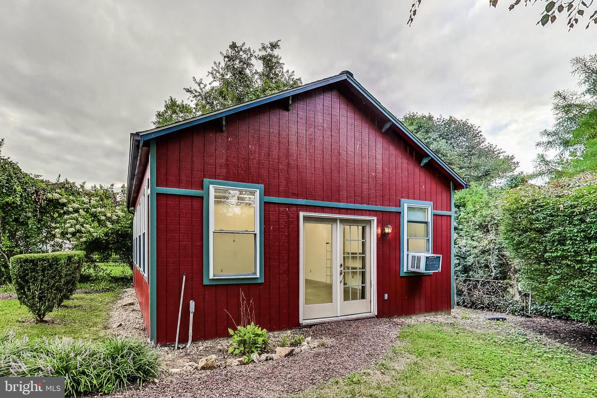 1708 Brisbane Street Silver Spring, MD 20902 - Photo 20 of 27 studio