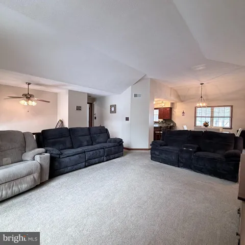 $349,900 | 6071 Greenbriar Court, Fayetteville, PA 17222