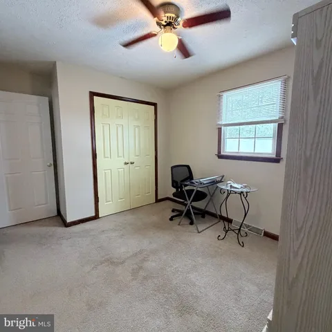 $349,900 | 6071 Greenbriar Court, Fayetteville, PA 17222