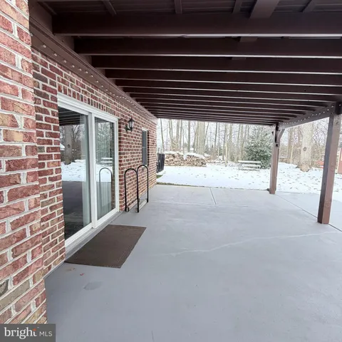 $349,900 | 6071 Greenbriar Court, Fayetteville, PA 17222