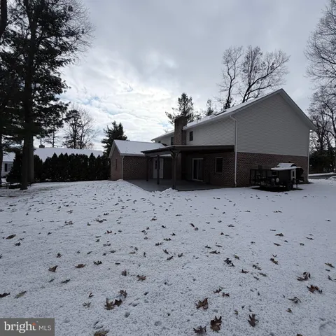 $349,900 | 6071 Greenbriar Court, Fayetteville, PA 17222