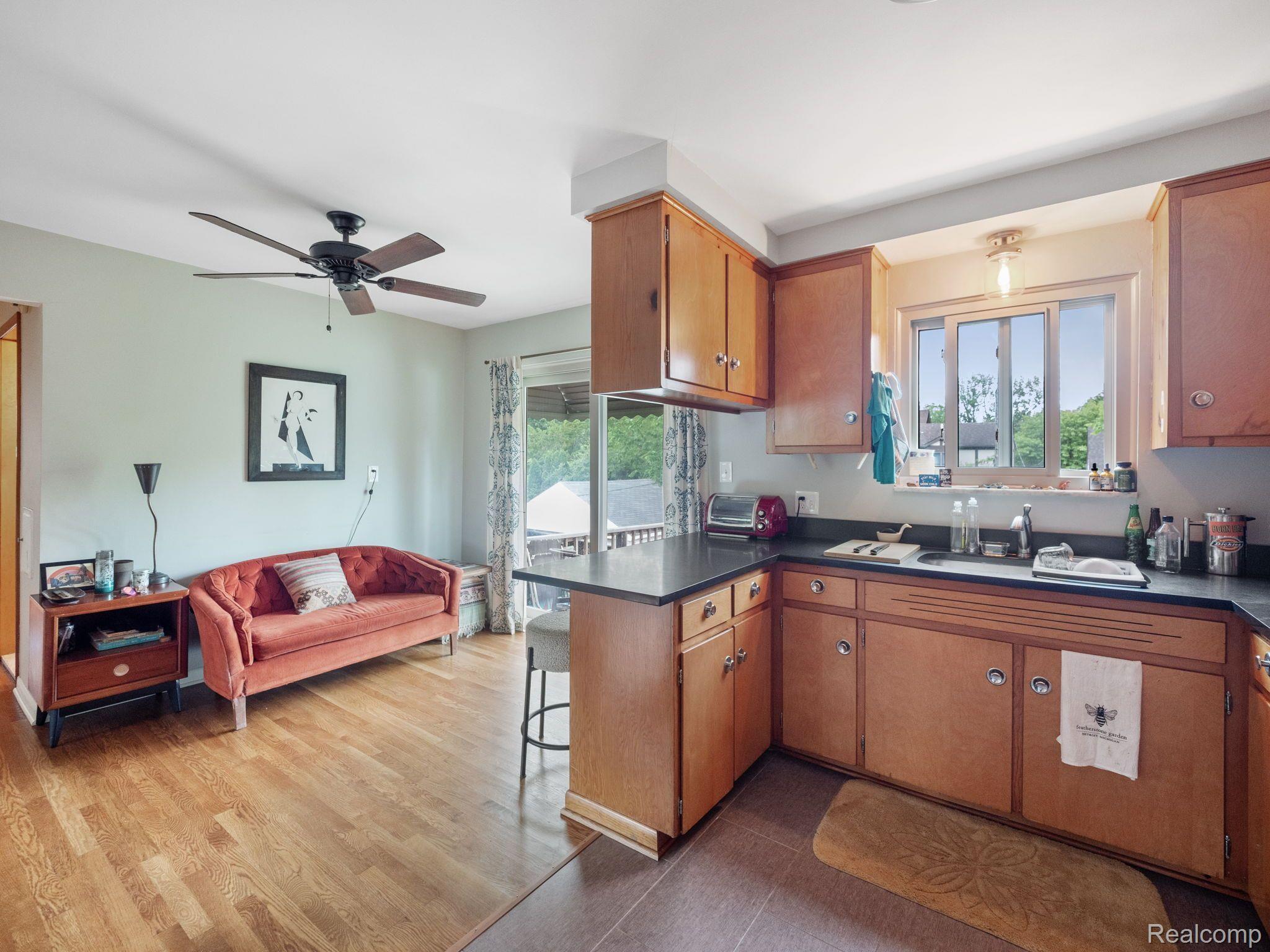 460 Alter Road Detroit, MI 48215 - Photo 40 of 51 Gallery Image 40