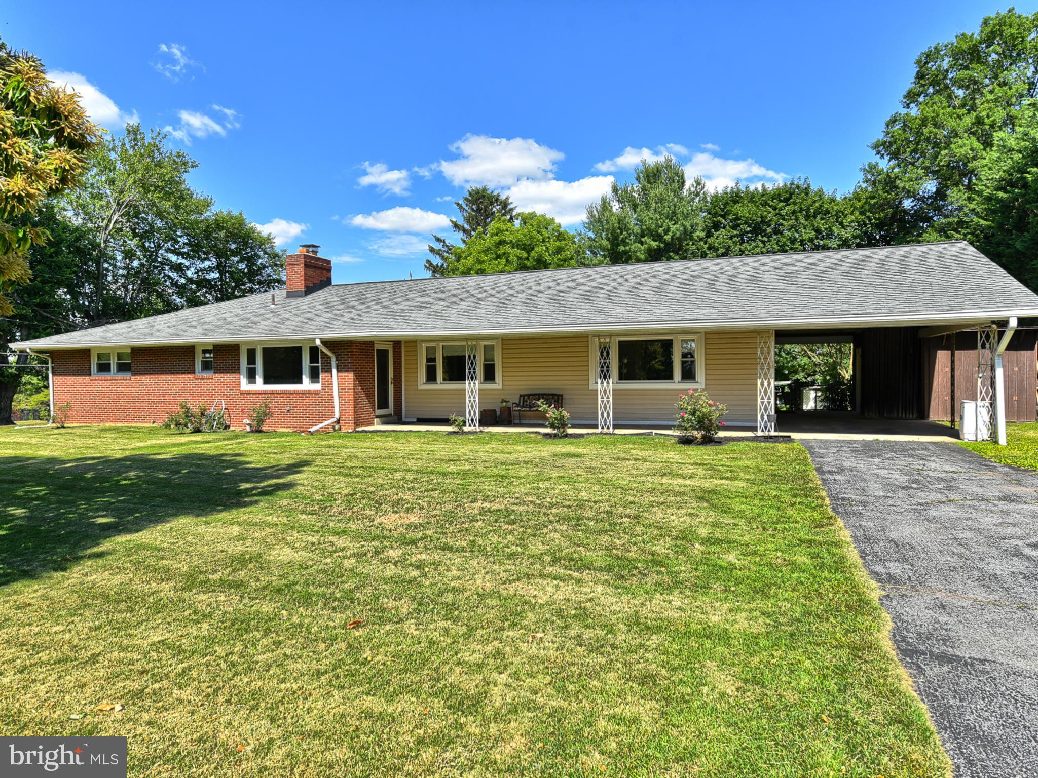 22721 Ridge Road Germantown, MD 20876 - Photo 1 of 41 Gallery Image 1