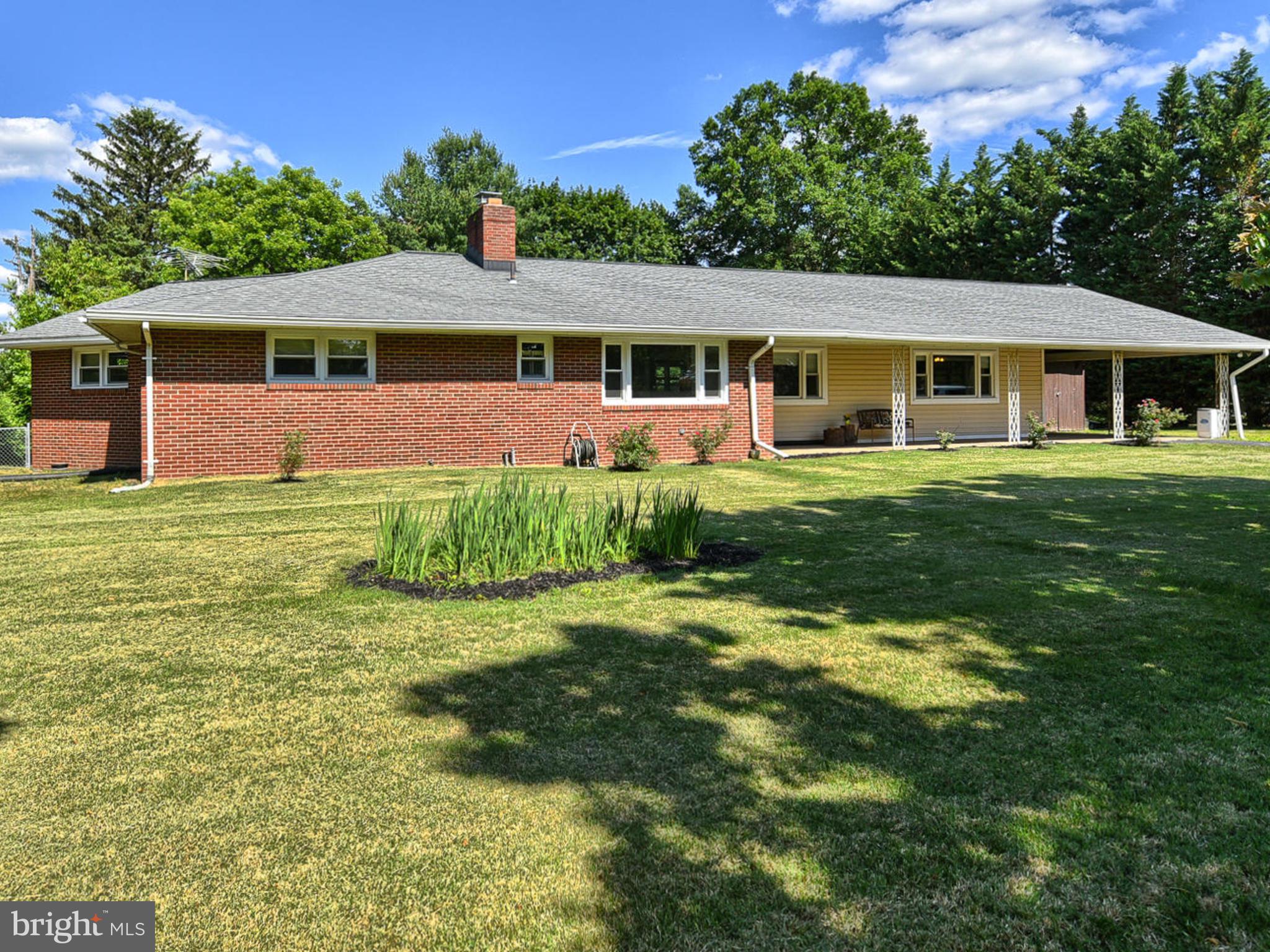 22721 Ridge Road Germantown, MD 20876 - Photo 2 of 41 Gallery Image 2