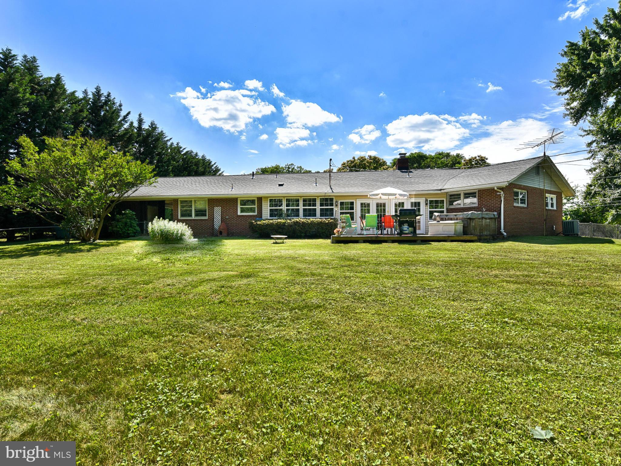 22721 Ridge Road Germantown, MD 20876 - Photo 38 of 41 Fantastic back lot for entertaining!