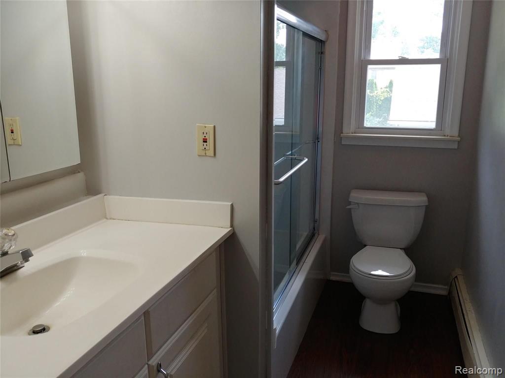 9211 Rucker Road Grosse Ile, MI 48138 - Photo 6 of 34