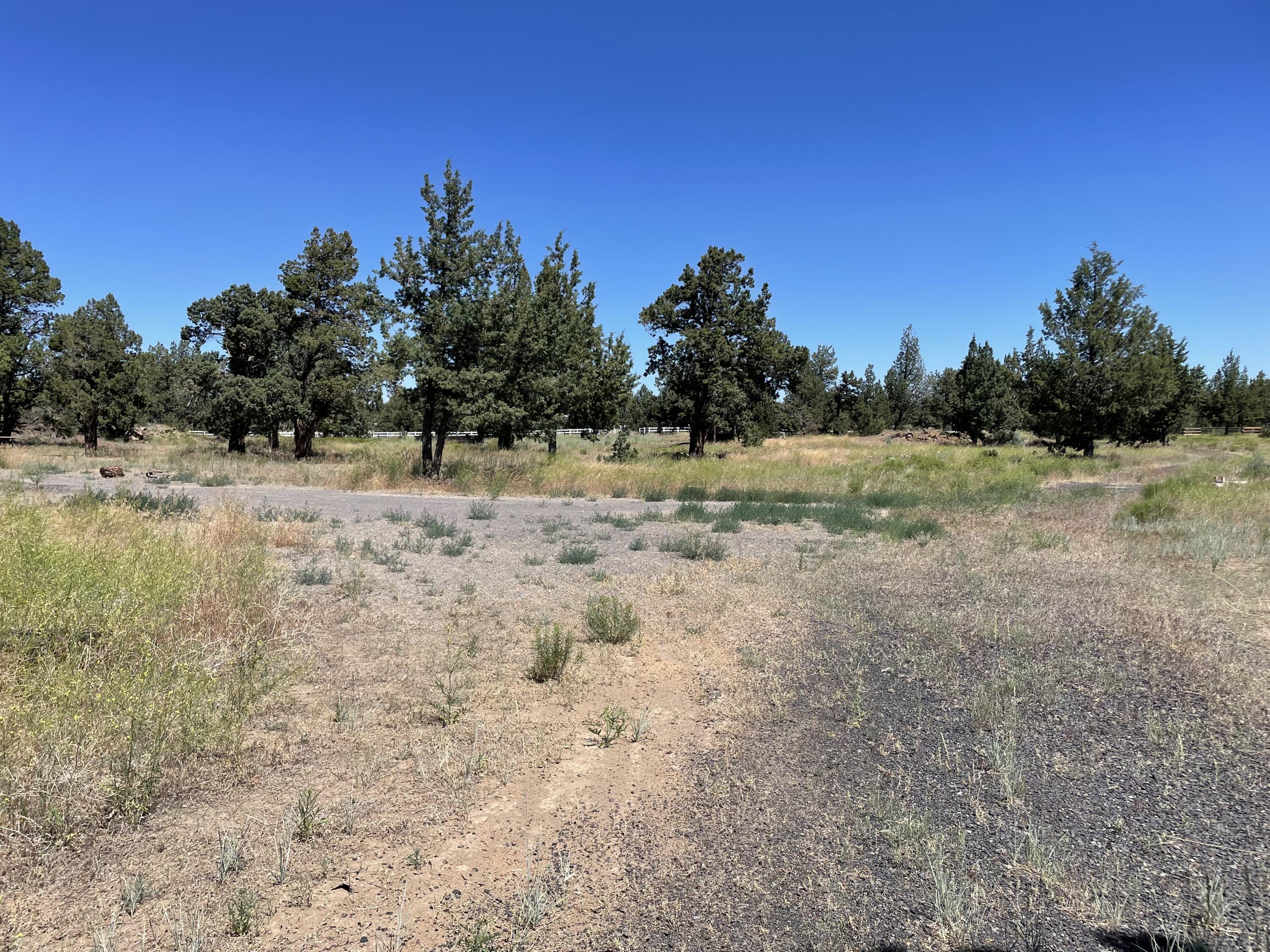 5603 Ditch Rider Road Redmond, OR 97756 - Photo 26 of 36 IMG_1772