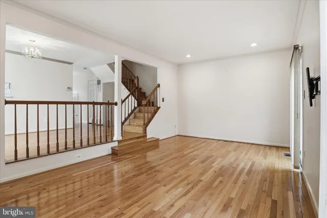 $2,650 | 5927 Wild Brook Court, Centreville, VA 20121