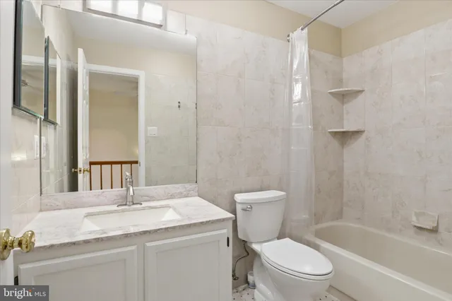 $2,650 | 5927 Wild Brook Court, Centreville, VA 20121