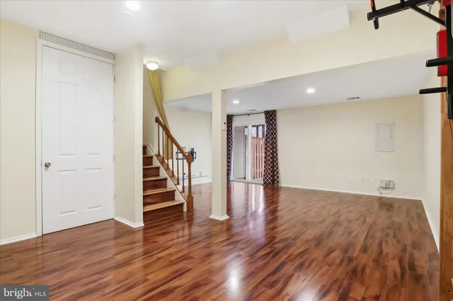 $2,650 | 5927 Wild Brook Court, Centreville, VA 20121