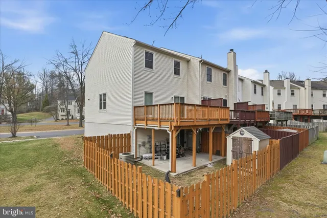 $2,650 | 5927 Wild Brook Court, Centreville, VA 20121